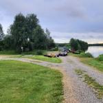 Ruderboot abladen am Ivalojoki in Ivalo 2022